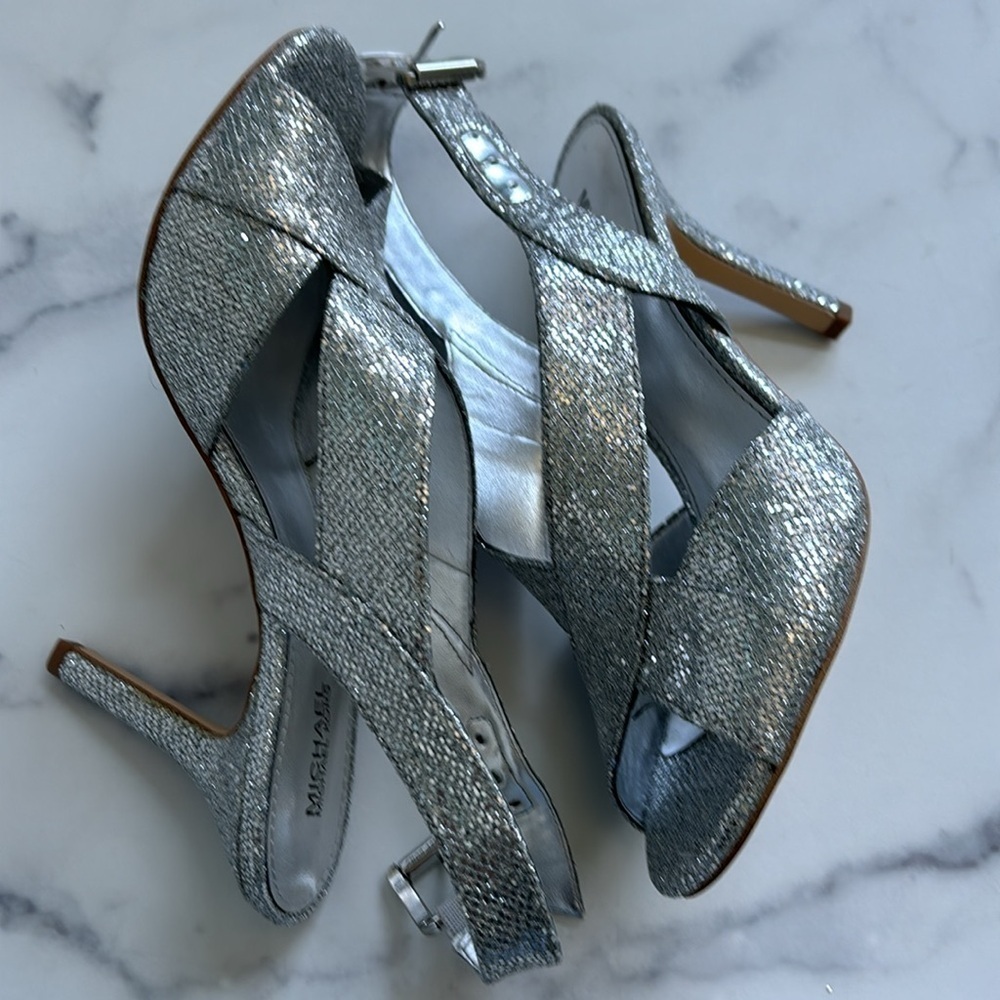 Michael Kors Becky Slingback Silver Glitter Open Toe Pumps Size 7M NWOT - Picture 9 of 10